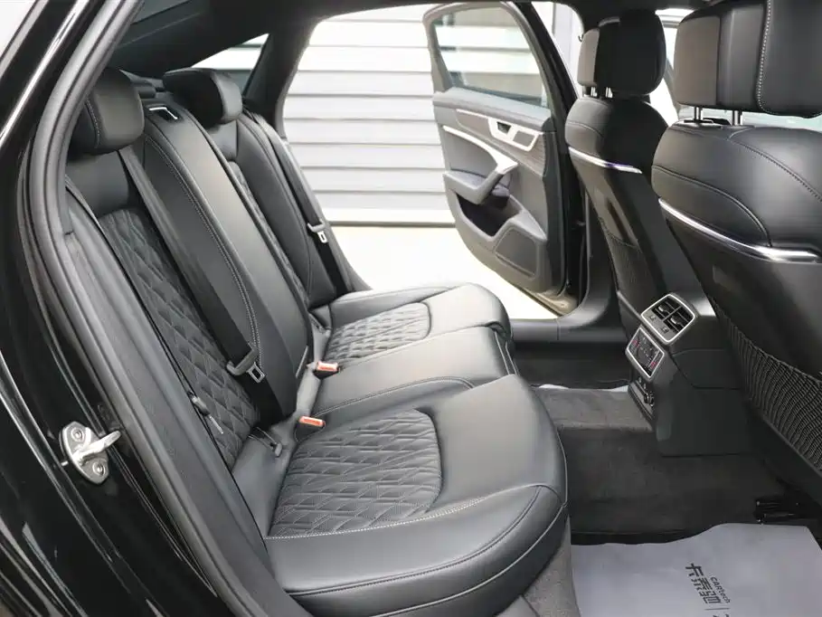 Audi Audi A6L 2025 45 TFSI quattro Premium Dynamic Edition 2025 - thumbnail 22