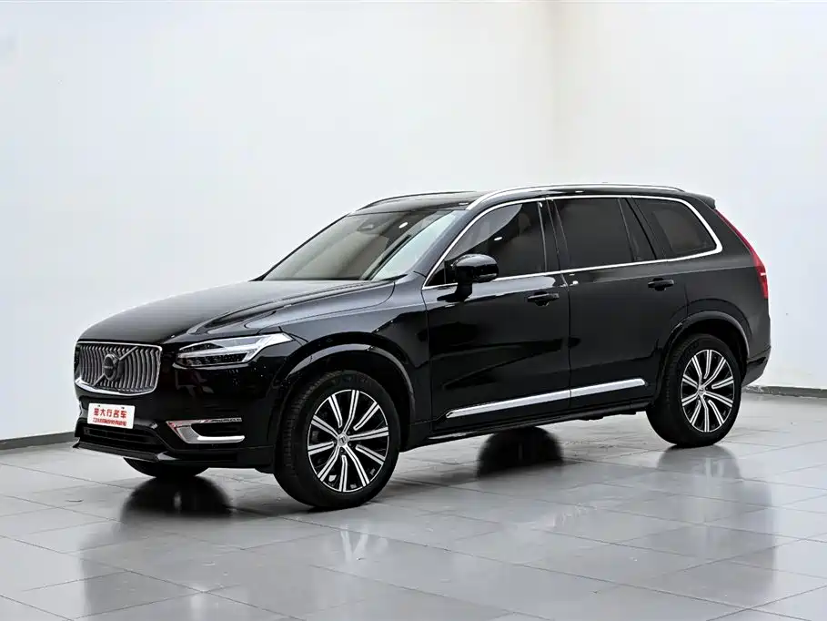 Volvo Volvo XC90 2023 B6 Momentum Luxury 7-seater 2023 - thumbnail 2