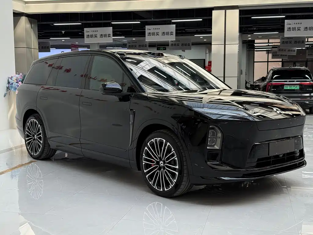 NIO NIO ES8 2026 Signature Edition 6-Seat Executive 2026 - thumbnail 3