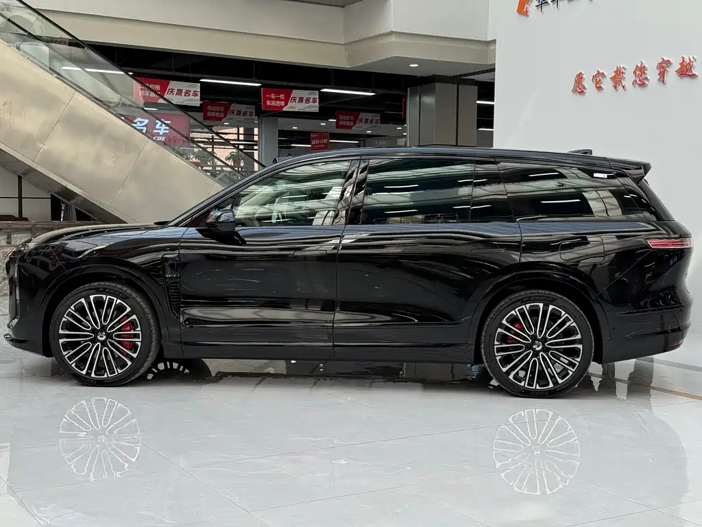 NIO NIO ES8 2026 Signature Edition 6-Seat Executive 2026 - thumbnail 5