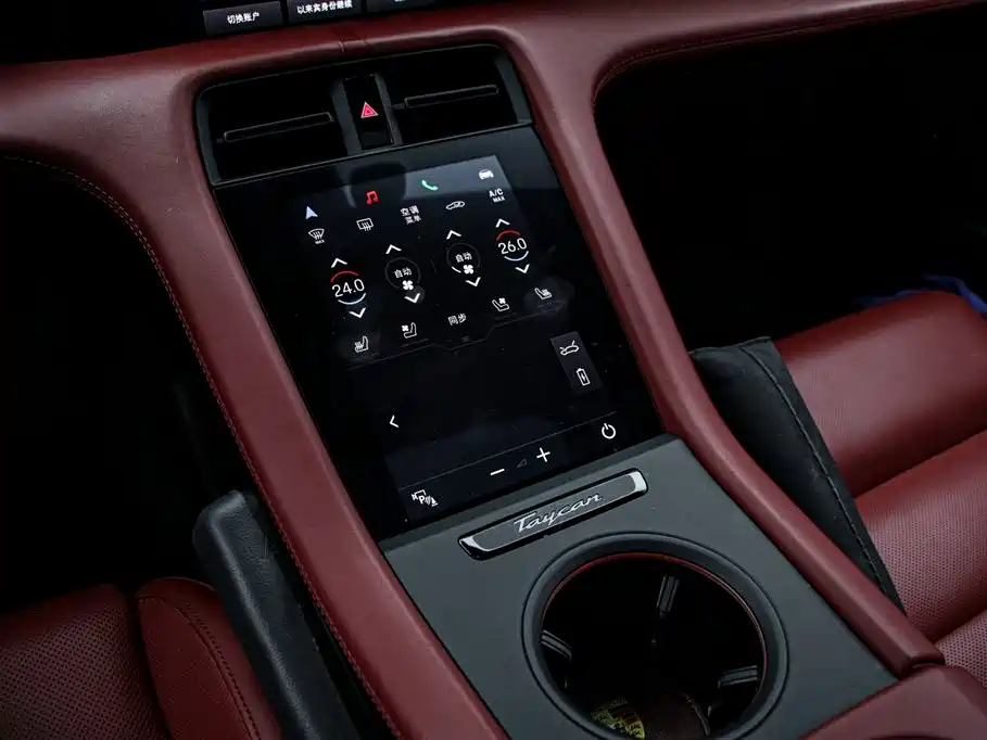 Porsche Porsche Taycan 2022 Model Taycan 2022 - thumbnail 9