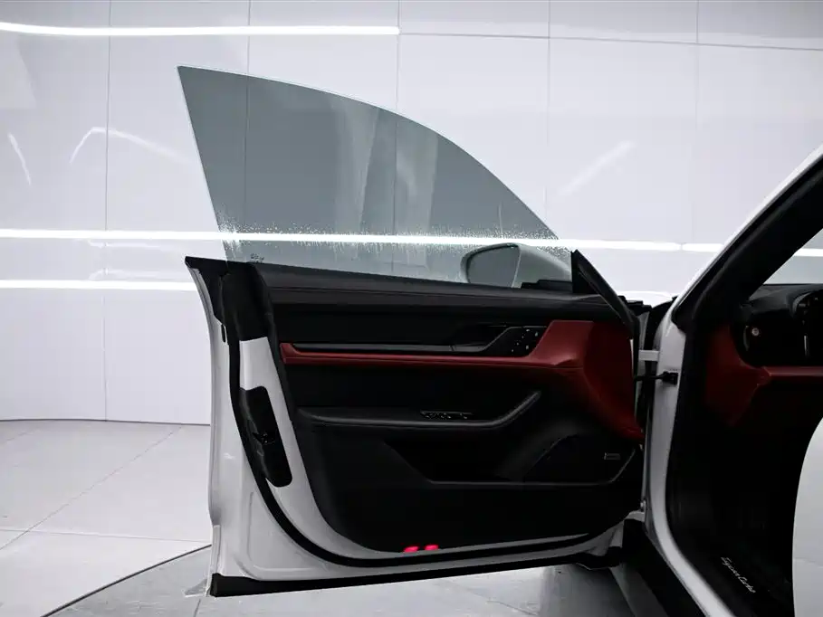 Porsche Porsche Taycan 2022 Model Taycan 2022 - thumbnail 11
