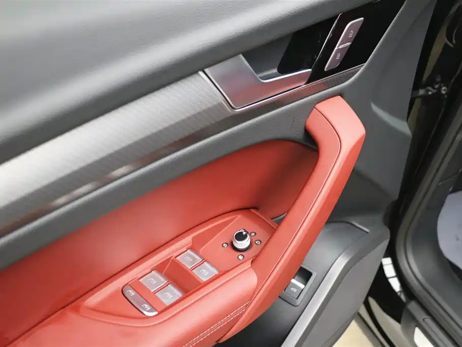 Audi Audi Q5L 2025 45th Anniversary Edition 40 TFSI Luxury Dynamic Model 2025 - thumbnail 11