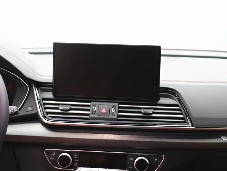 Audi Audi Q5L 2025 45th Anniversary Edition 40 TFSI Luxury Dynamic Model 2025 - thumbnail 16