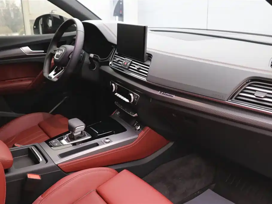 Audi Audi Q5L 2025 45th Anniversary Edition 40 TFSI Luxury Dynamic Model 2025 - thumbnail 20