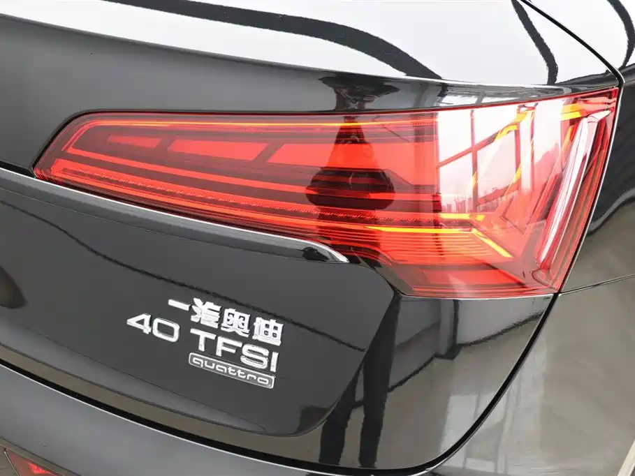 Audi Audi Q5L 2025 45th Anniversary Edition 40 TFSI Luxury Dynamic Model 2025 - thumbnail 27
