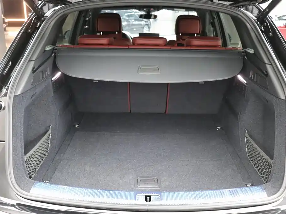 Audi Audi Q5L 2025 45th Anniversary Edition 40 TFSI Luxury Dynamic Model 2025 - thumbnail 28