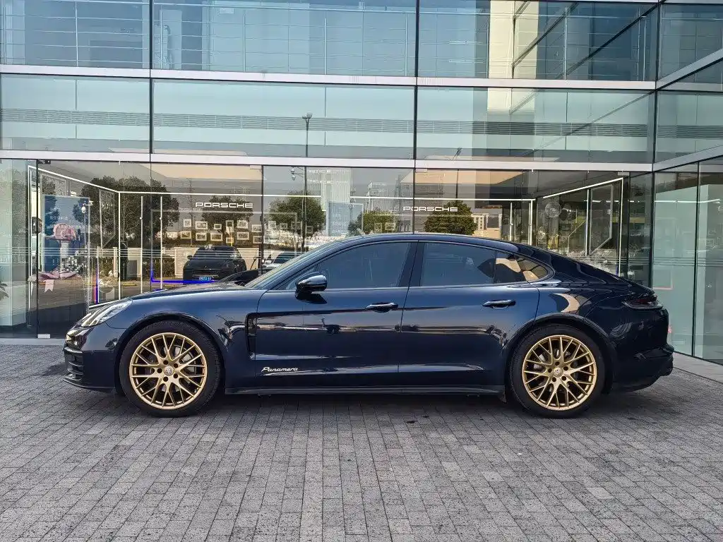 Porsche Porsche Panamera 2021 2.9T 2022 - thumbnail 2