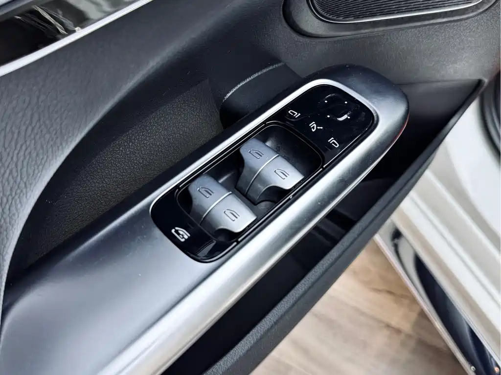Mercedes-Benz Mercedes-Benz C-Class 2023 C 260 L Sport Edition 2022 - thumbnail 12