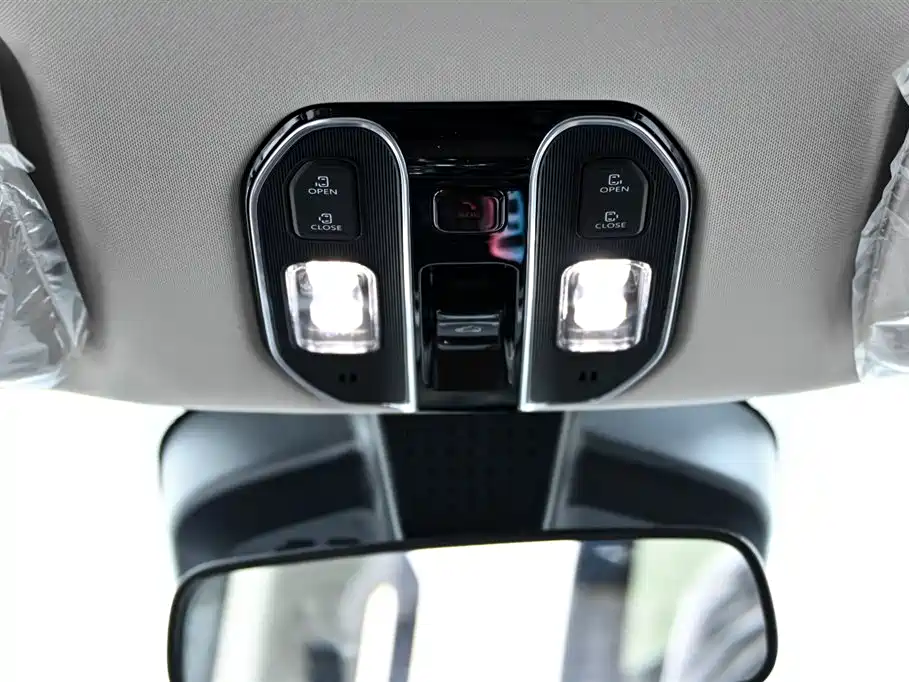 GAC Trumpchi GAC Trumpchi E8 New Energy 2024 Model 150km Dragon Soar Glory+ 2026 - thumbnail 17