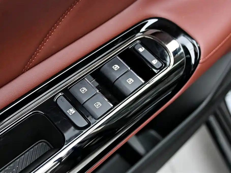 GAC Trumpchi GAC Trumpchi E8 New Energy 2024 Model 150km Dragon Soar Glory+ 2026 - thumbnail 20