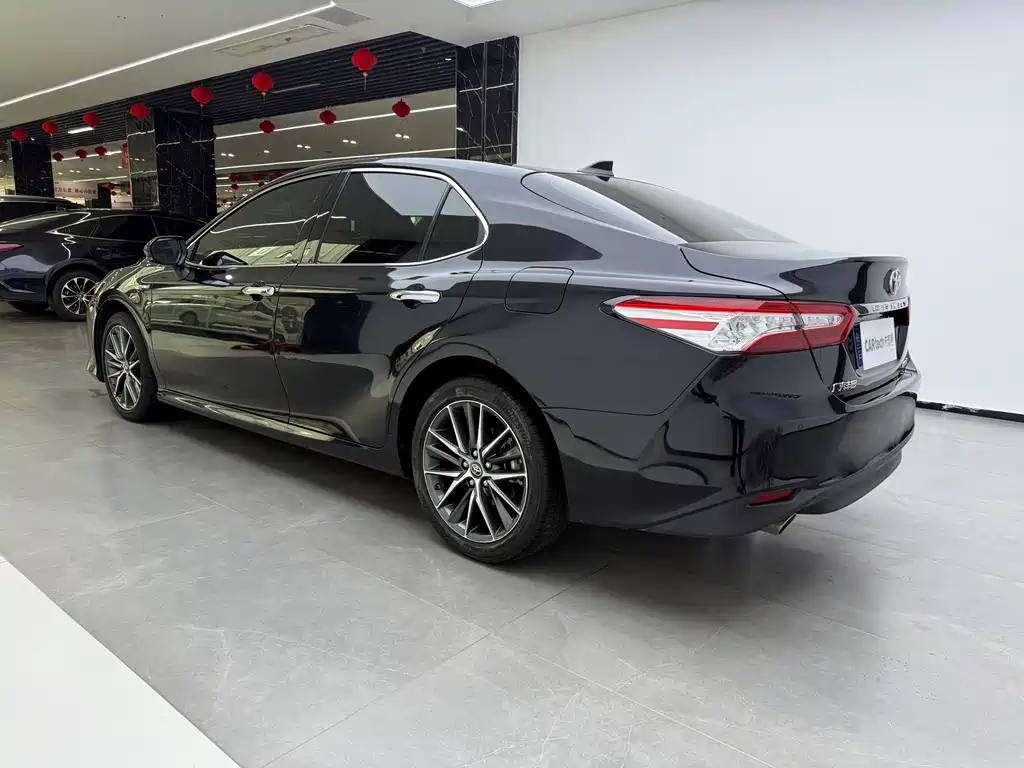 Toyota Toyota Camry 2023 Hybrid 2.5HG Luxury Edition 2023 - thumbnail 4