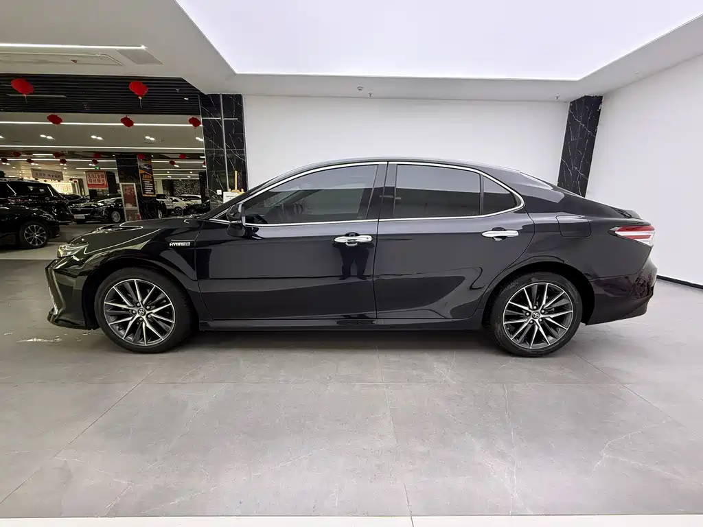 Toyota Toyota Camry 2023 Hybrid 2.5HG Luxury Edition 2023 - thumbnail 5