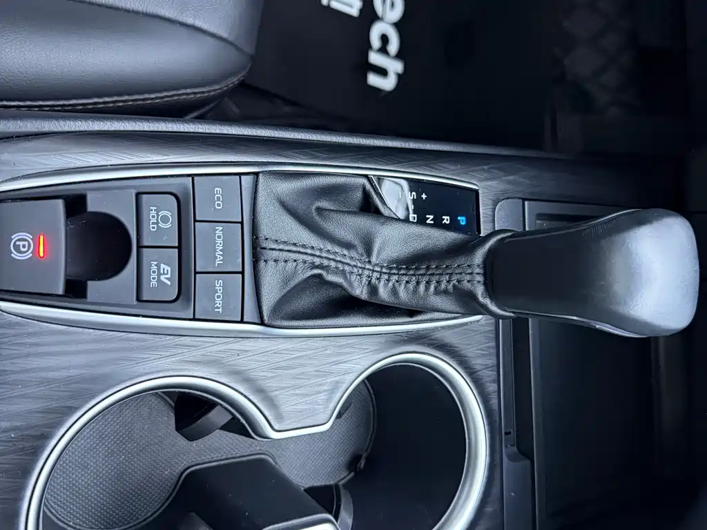 Toyota Toyota Camry 2023 Hybrid 2.5HG Luxury Edition 2023 - thumbnail 10