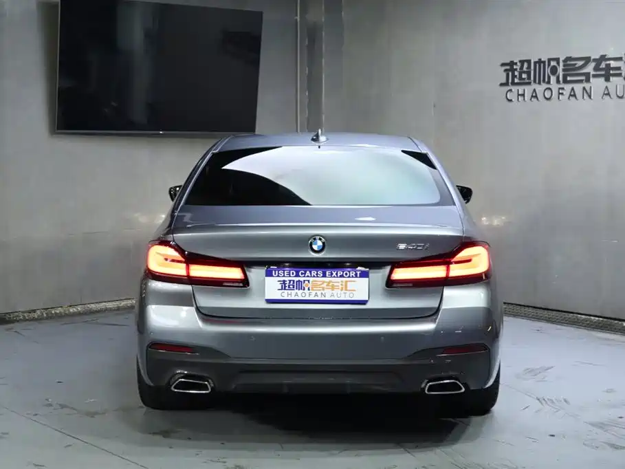 BMW BMW 5 Series Import 2022 Model Facelift 540i Style Edition M Sport Package 2022 - thumbnail 4