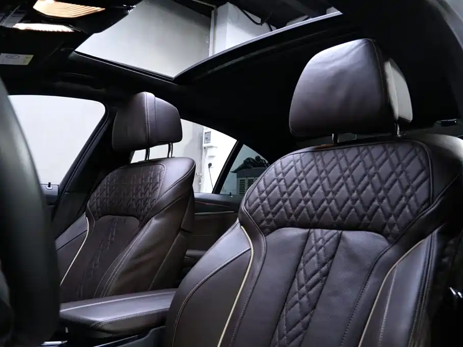 BMW BMW 5 Series Import 2022 Model Facelift 540i Style Edition M Sport Package 2022 - thumbnail 17