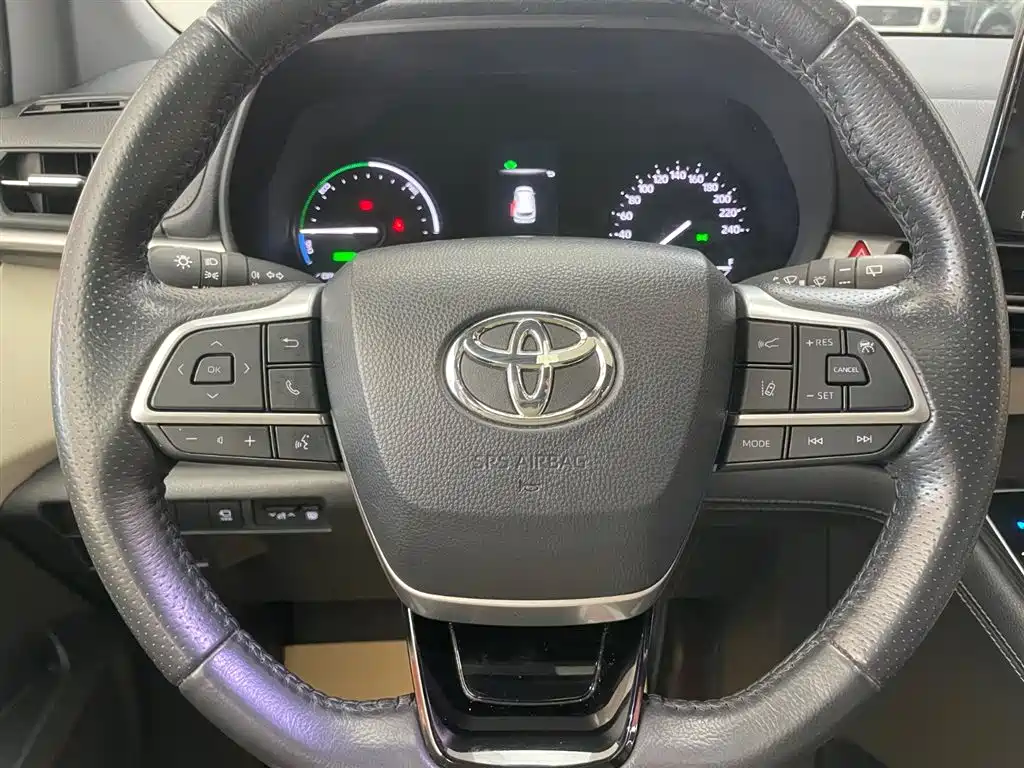 Toyota Toyota Sienna 2023 2.5L Hybrid Premium Edition 2023 - thumbnail 15
