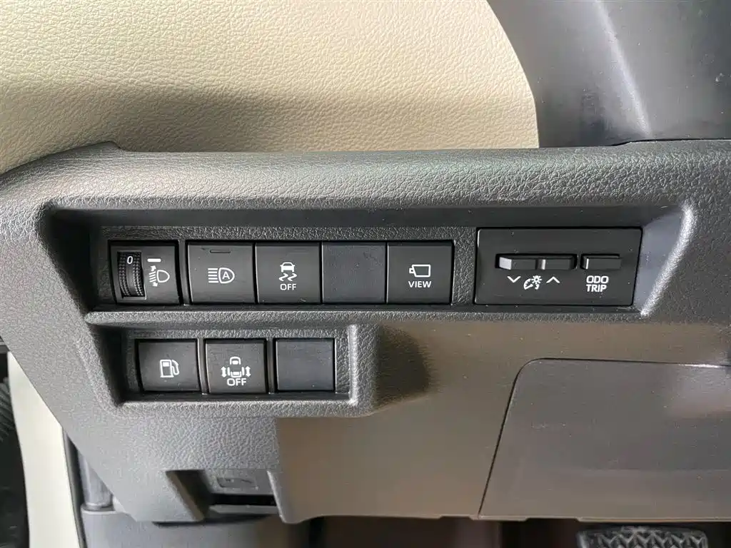 Toyota Toyota Sienna 2023 2.5L Hybrid Premium Edition 2023 - thumbnail 21