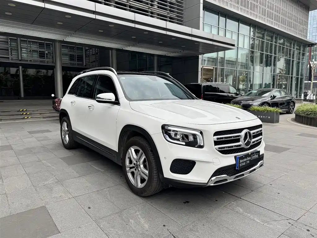 Mercedes-Benz Mercedes-Benz GLB 2023 GLB 220 Dynamic 2023 - thumbnail 3