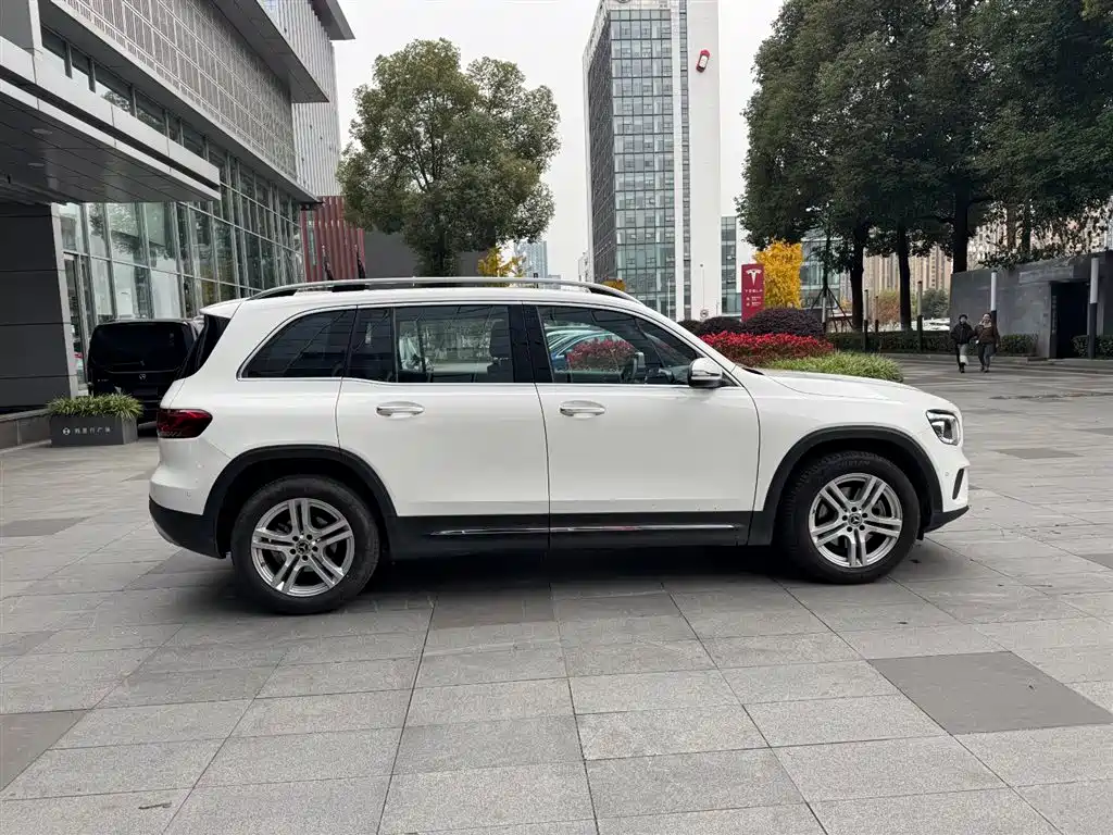 Mercedes-Benz Mercedes-Benz GLB 2023 GLB 220 Dynamic 2023 - thumbnail 7