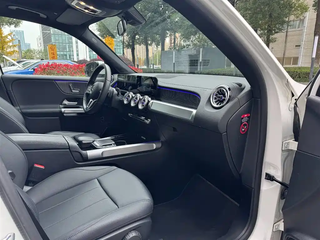 Mercedes-Benz Mercedes-Benz GLB 2023 GLB 220 Dynamic 2023 - thumbnail 15