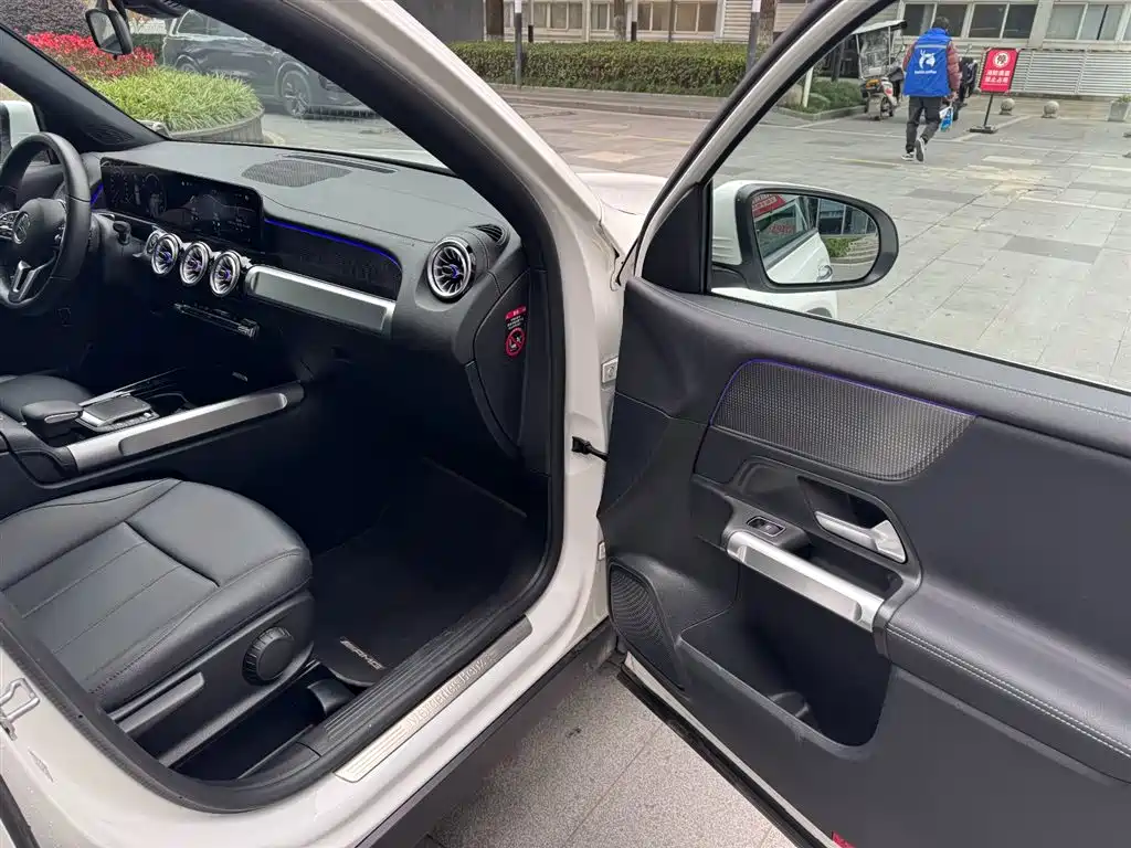 Mercedes-Benz Mercedes-Benz GLB 2023 GLB 220 Dynamic 2023 - thumbnail 16