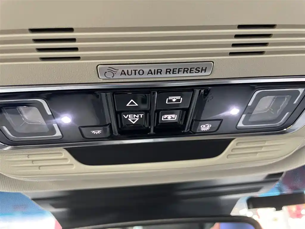 Lincoln Nautilus 2023 2.0T AWD Reserve Edition 2024 - thumbnail 25