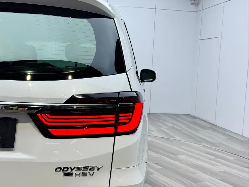 Honda Honda Odyssey 2022 2.0L e:HEV Elite Executive Edition 2022 - thumbnail 28