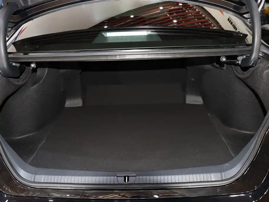 Toyota Toyota Avalon 2023 2.5L Luxury Edition 2024 - thumbnail 17