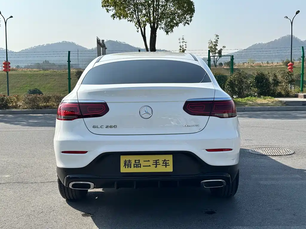 Mercedes-Benz Mercedes-Benz GLC Coupe 2021 GLC 260 4MATIC Coupé SUV 2021 - thumbnail 16
