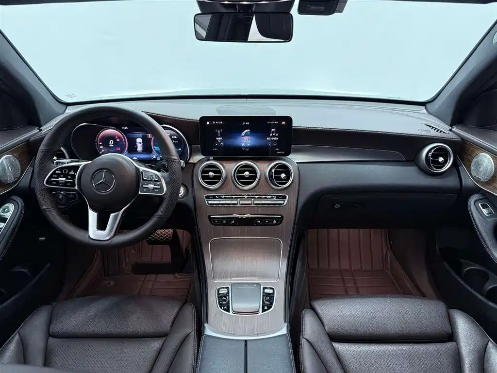 Mercedes-Benz Mercedes-Benz GLC 2021 GLC 300 L 4MATIC Sport Edition 2021 - thumbnail 9
