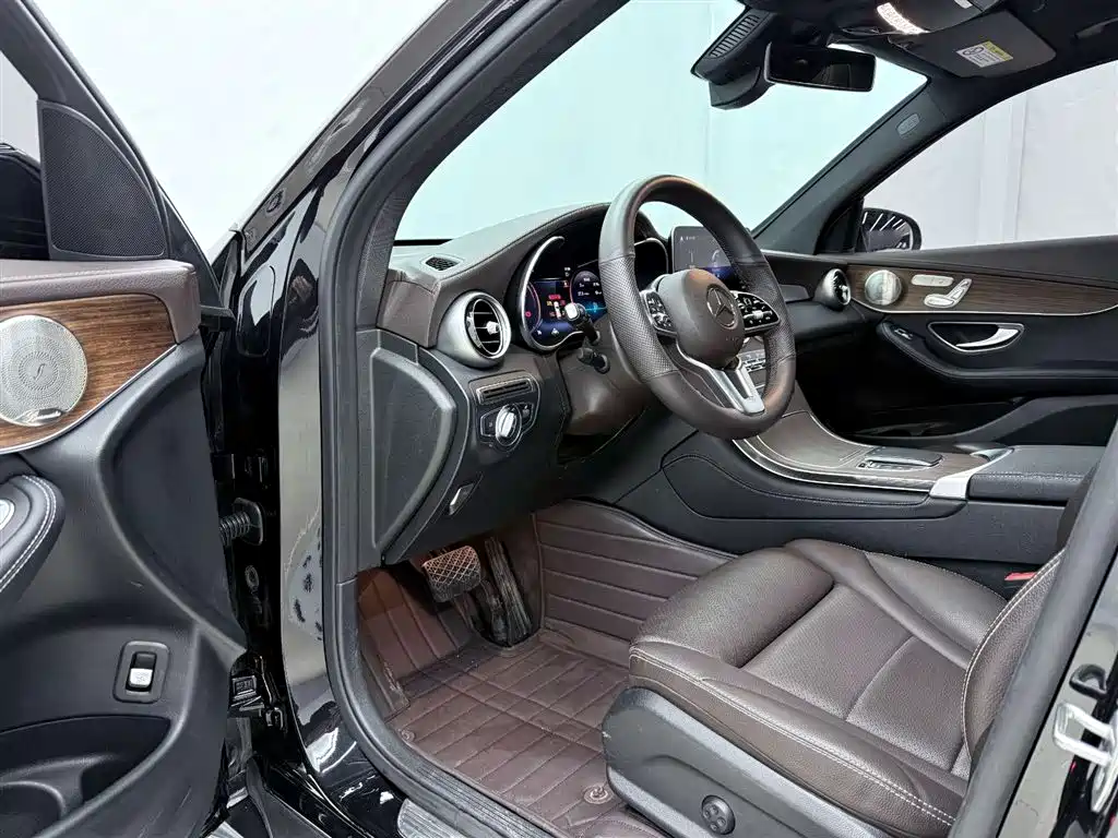 Mercedes-Benz Mercedes-Benz GLC 2021 GLC 300 L 4MATIC Sport Edition 2021 - thumbnail 13