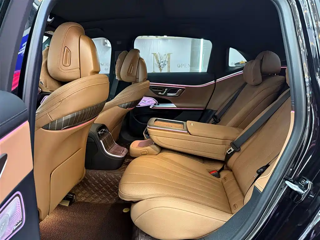 Mercedes-Benz Mercedes-Benz E-Class 2024 E 300 L Luxury Model 2024 - thumbnail 10