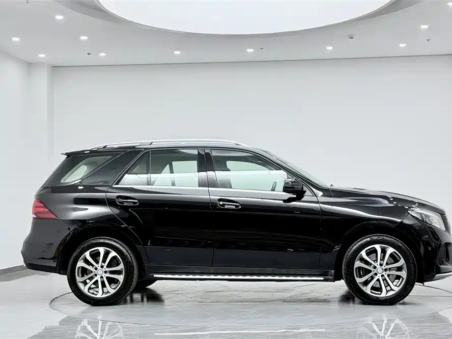 Mercedes-Benz Mercedes-Benz GLE 2016 GLE 300 d 4MATIC 2016 - thumbnail 26
