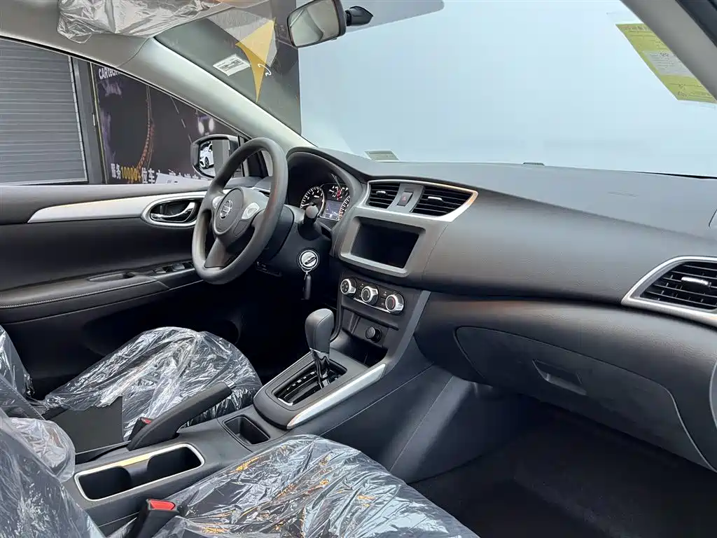 Nissan Nissan Sylphy 2024 Classic 1.6XE CVT Comfort Edition 2026 - thumbnail 17