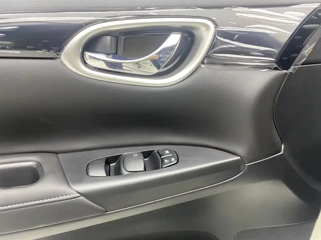 Nissan Nissan Sylphy 2024 Model Year Facelift 3 Classic 1.6XE CVT Comfort Version 2026 - thumbnail 27