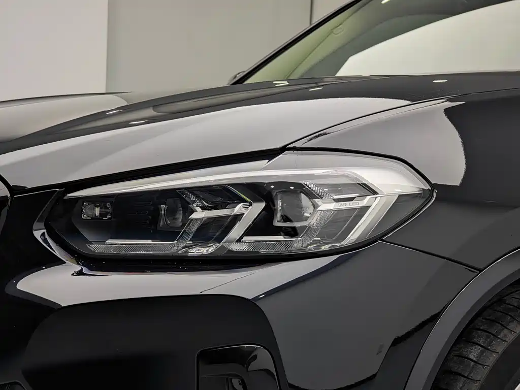 BMW BMW iX3 2024 Leading Edition 2024 - thumbnail 9