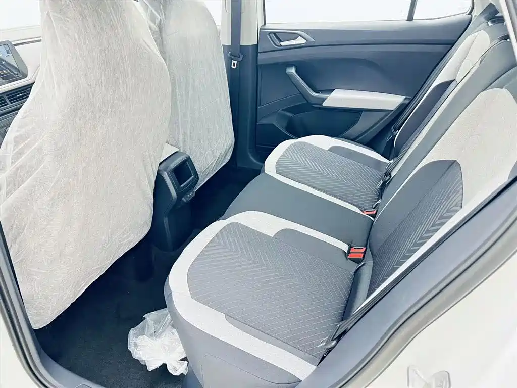 Volkswagen Tharu 2026 New Sharp 1.5L Sharp Edition 2026 - thumbnail 10