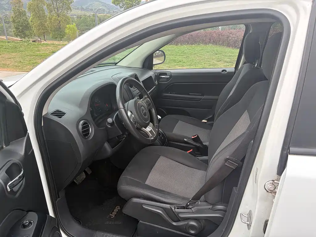 Jeep Cherokee Import 2013 2.0L 2WD Sport Edition 2013 - thumbnail 2