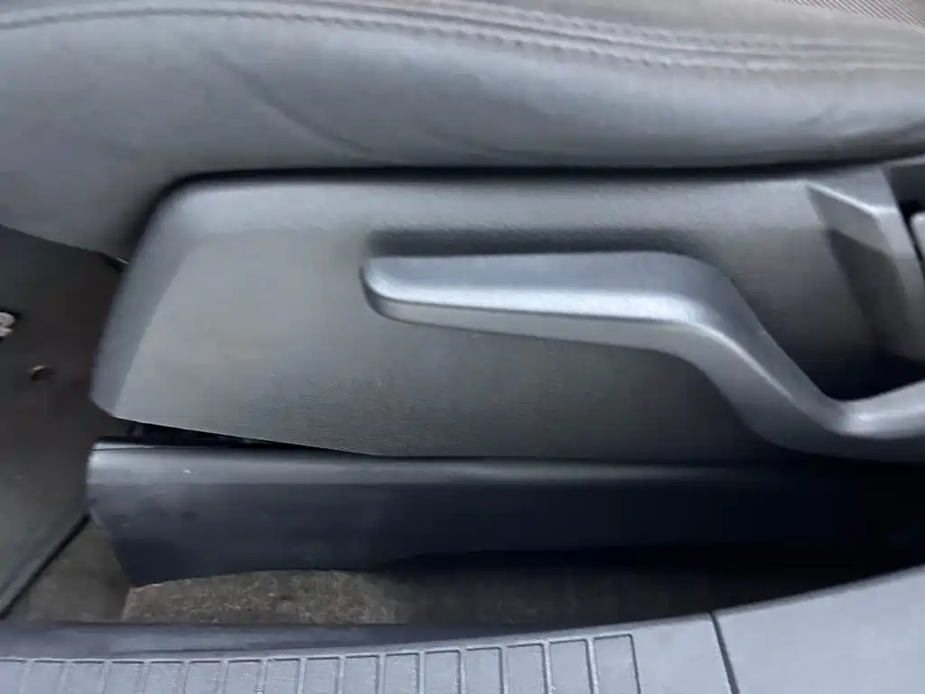 Jeep Freedom 2014 2.4L Sport Edition 2014 - thumbnail 13