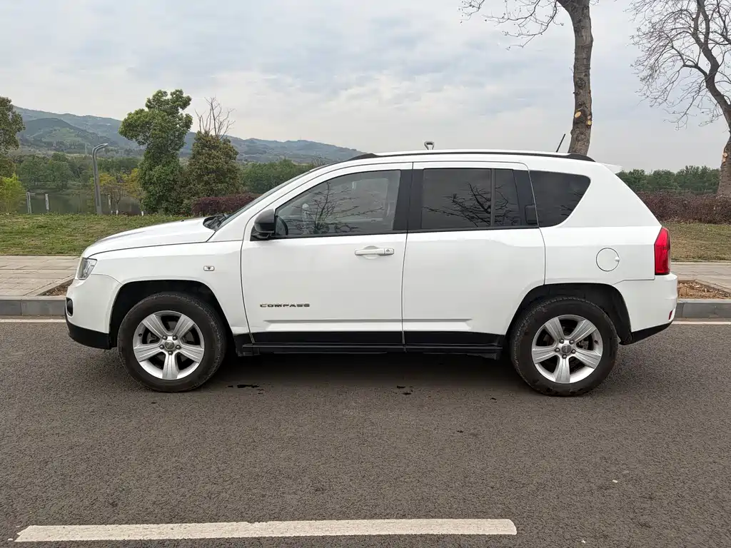 Jeep Cherokee Import 2013 2.0L 2WD Sport Edition 2013 - thumbnail 6