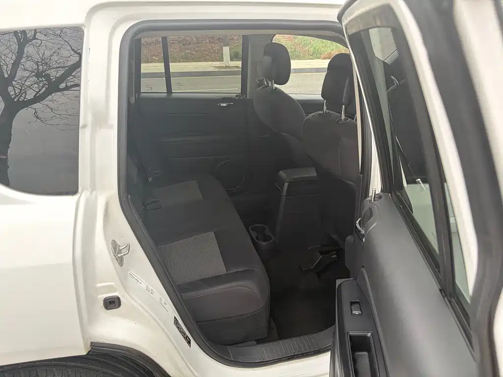 Jeep Cherokee Import 2013 2.0L 2WD Sport Edition 2013 - thumbnail 9