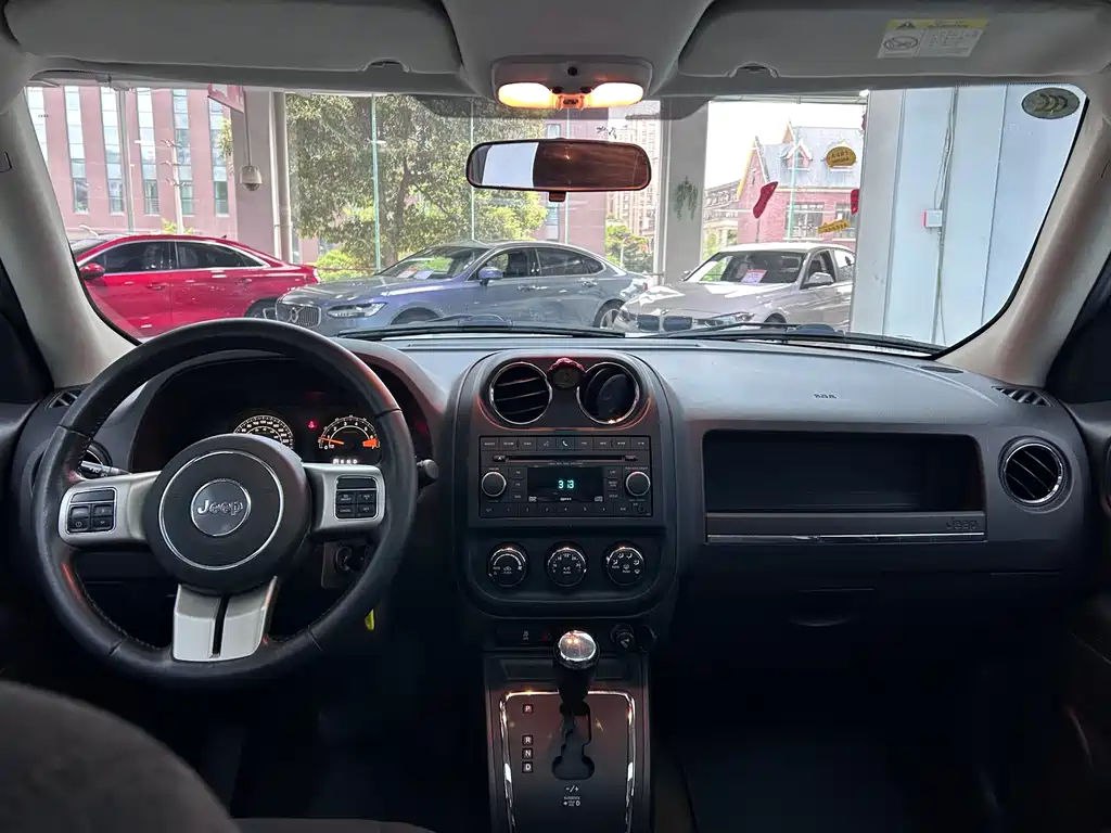 Jeep Freedom 2014 2.4L Sport Edition 2014 - thumbnail 20