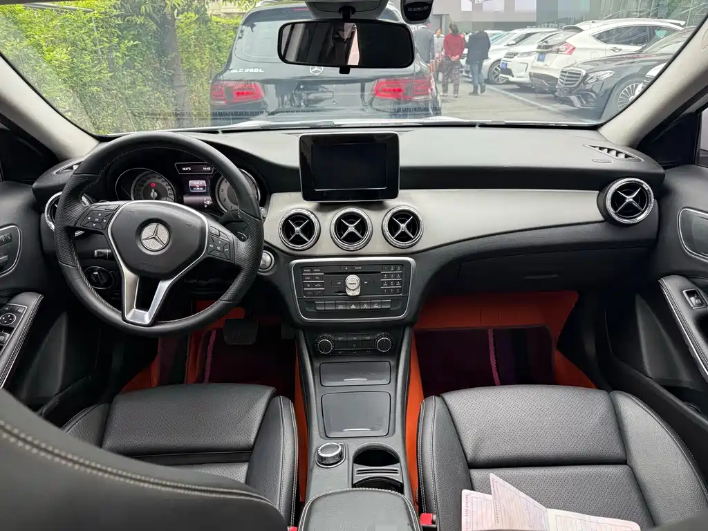 Mercedes-Benz Mercedes-Benz GLA 2016 GLA 200动感型 2016 - thumbnail 5