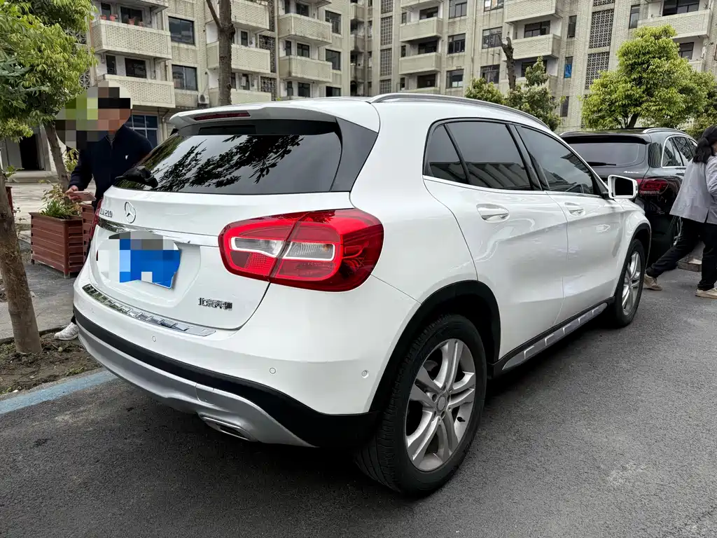 Mercedes-Benz Mercedes-Benz GLA 2016 GLA 200动感型 2016 - thumbnail 9