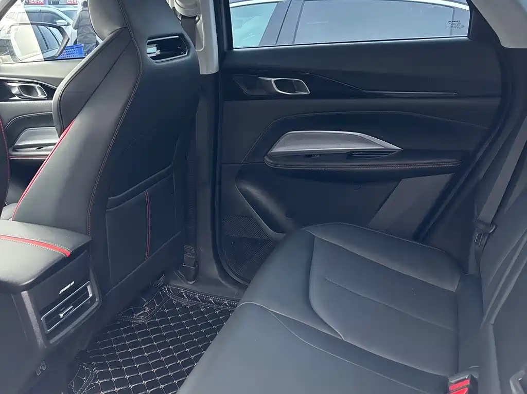 Changan Oushang Changan Oushang Z6 2023 Blue Whale 1.5T DCT Smart Navigation Edition 2022 - thumbnail 11
