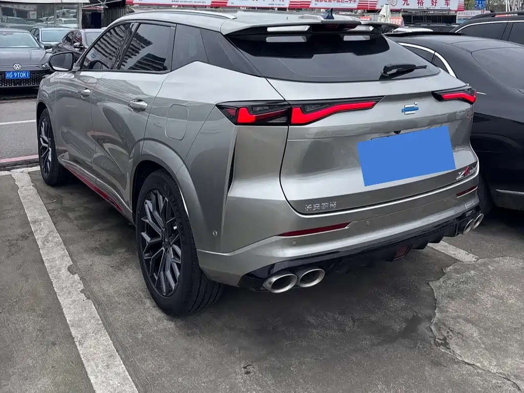 Changan Oushang Changan Oushang Z6 2023 Blue Whale 1.5T DCT Smart Navigation Edition 2022 - thumbnail 12