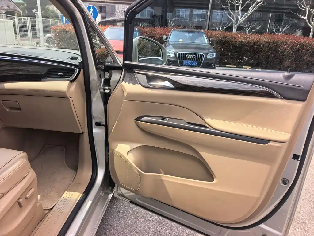 Buick Buick GL8 2018 ES 28T Luxury Model National VI 2019 - thumbnail 6