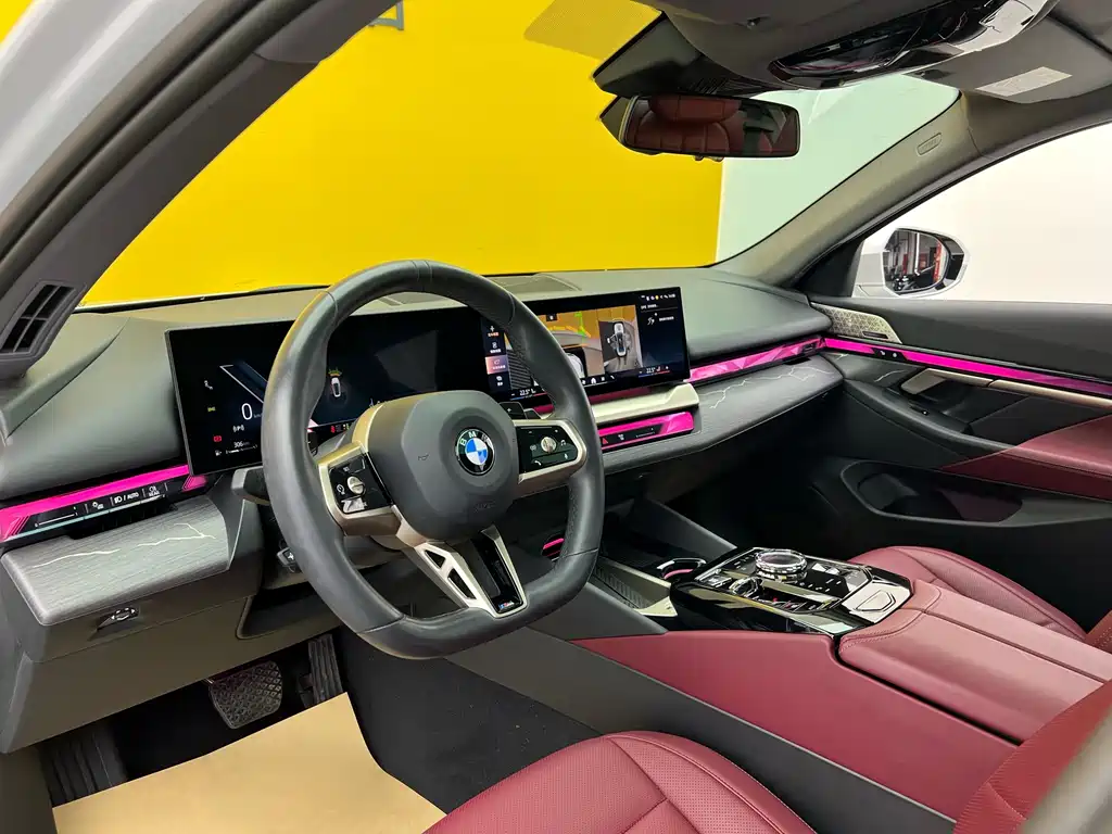BMW BMW 5 Series 2024 530Li Leading Model M Sport Package 2024 - thumbnail 6