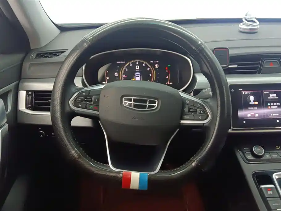 Geely Auto Emgrand 2022 1.8TD DCT Smart Elegant 2023 - thumbnail 15
